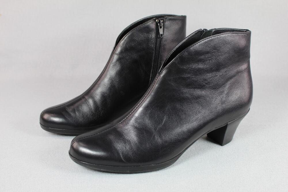 Munro Black Leather Ankle Boots Women's 9 Side Zip Block Heel Booties